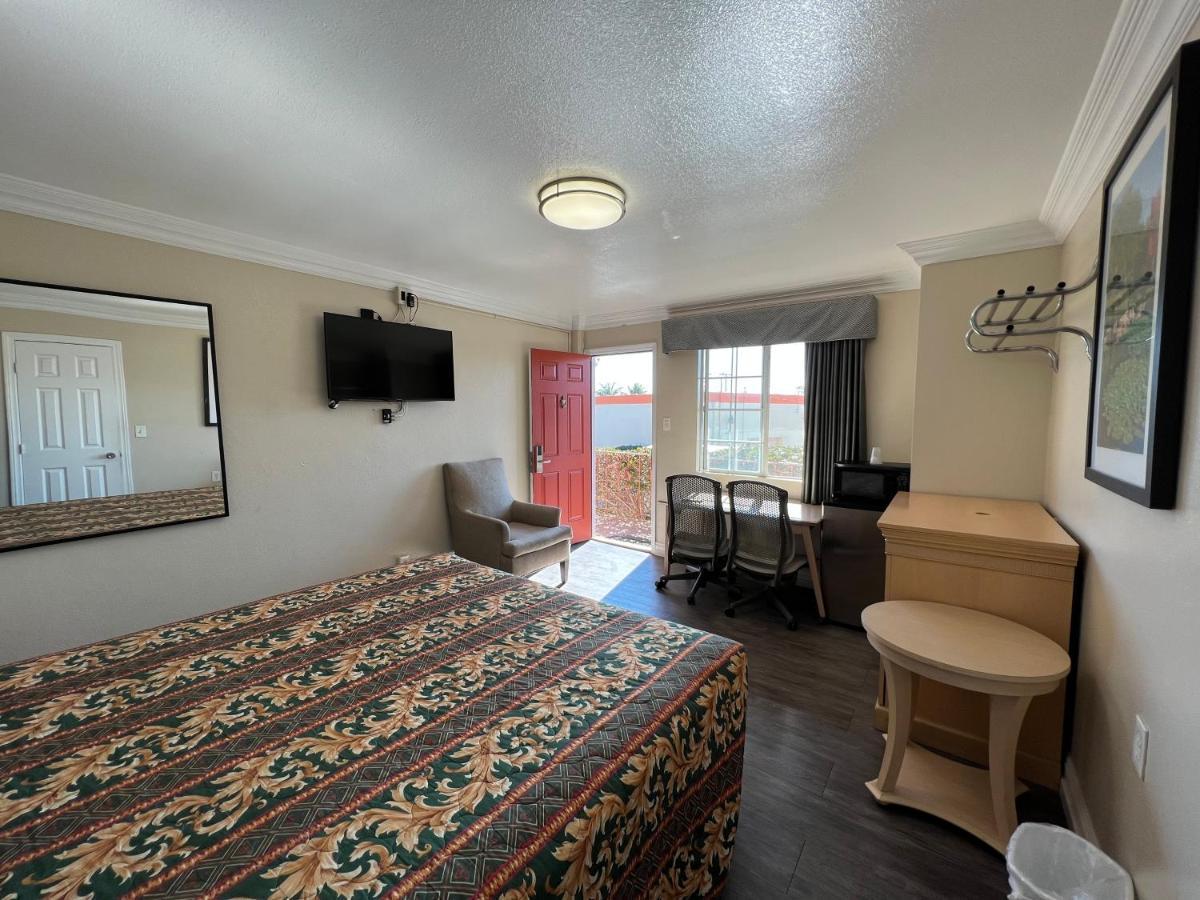Flamingo Motel Oxnard Eksteriør bilde
